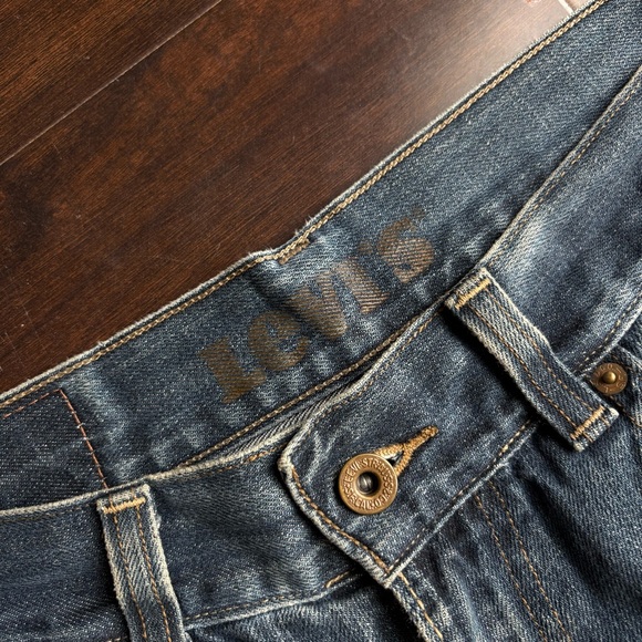 LEVI 579 jorts - Picture 2 of 4